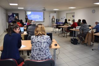 formation sur le budget, demande de subvention et communication destinée aux bénévoles d'associations adhérentes à l'Udaf